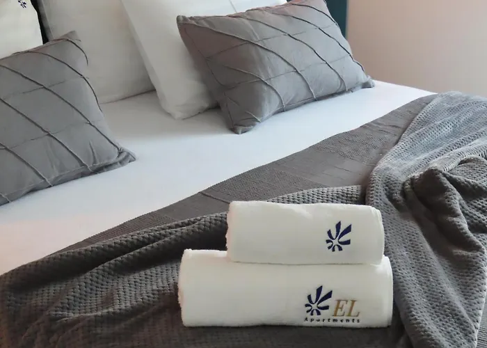 アパート El - Solaris