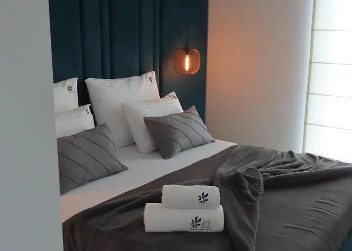 El - Solaris アパート *