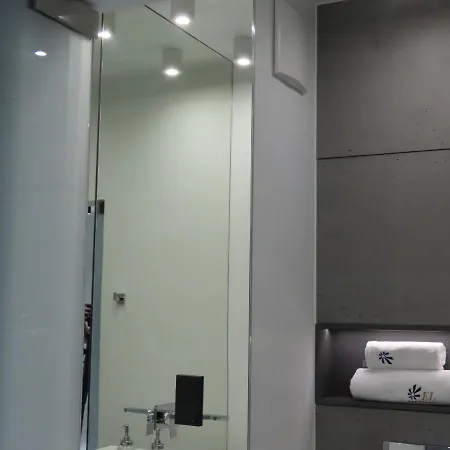El - Solaris Apartament *
