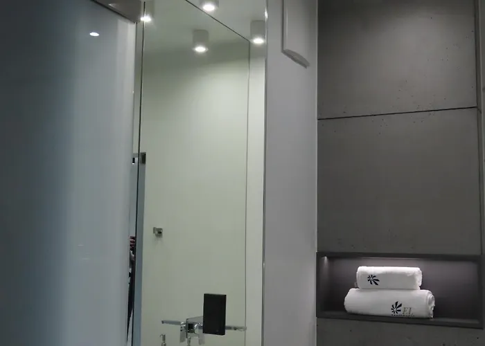 El - Solaris Apartment *