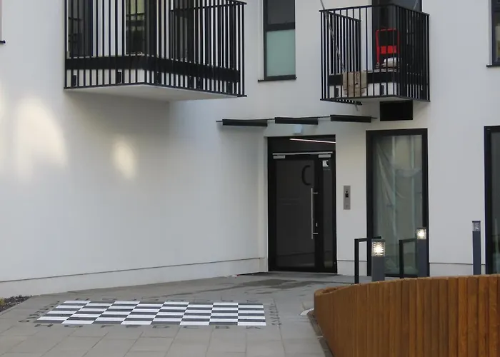 El - Solaris Apartment